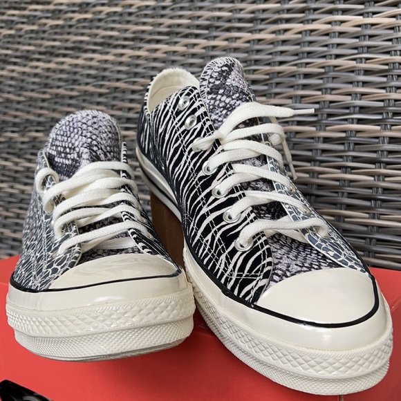 Converse Chuck 70 OX Black/Egret/Egret MEN`S - Picture 8 of 16